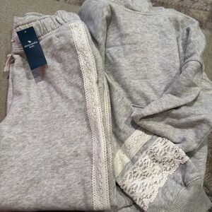 Abercrombie Kids Gray Matching Set with White Lace